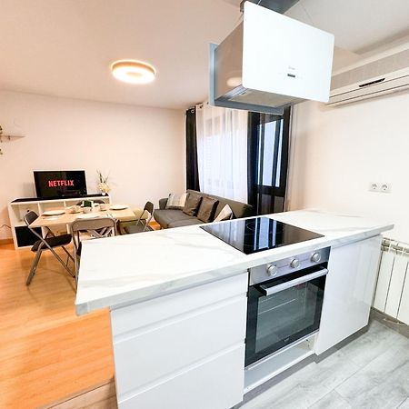 Escultor Del Pilar Comotucasa Zaragoza Buitenkant foto